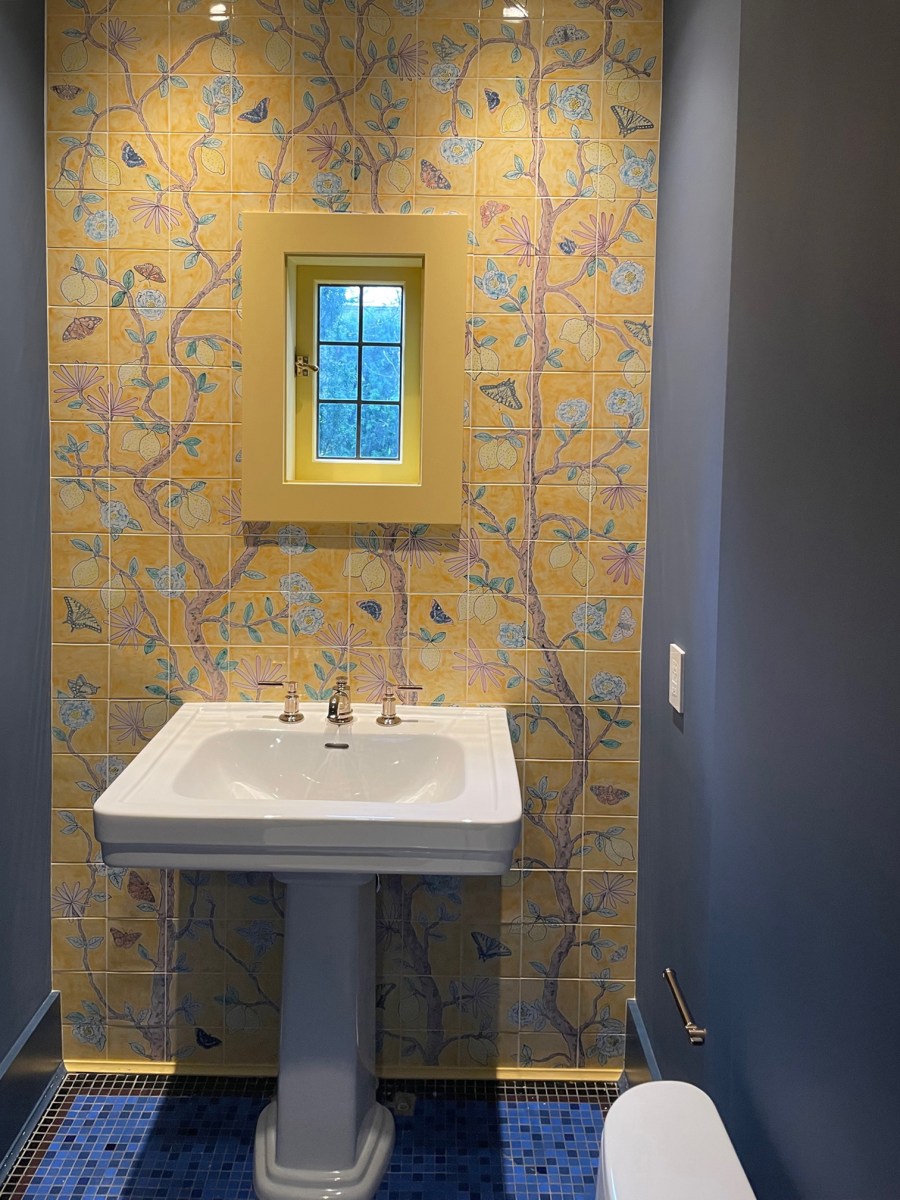 Chinoiserie tiles