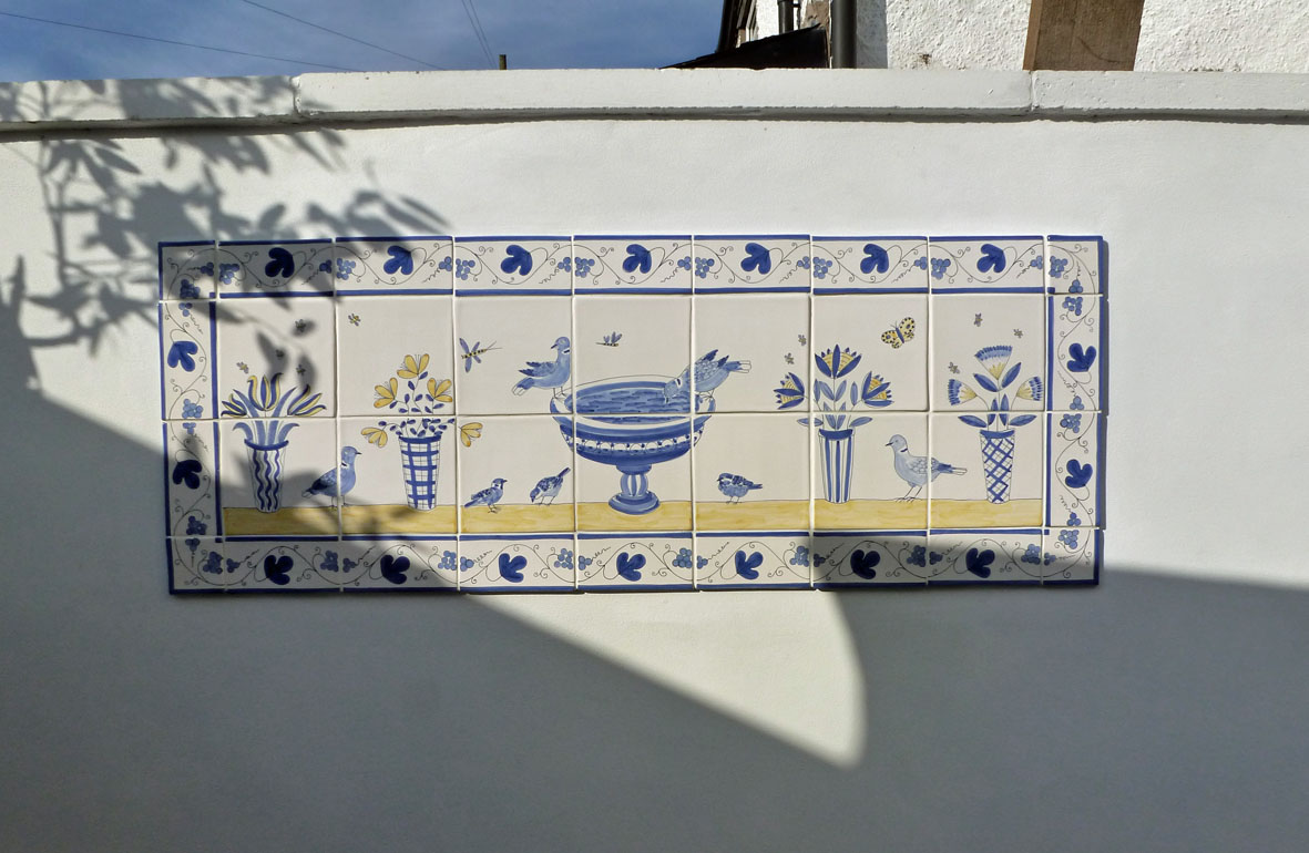 Birdbath tiles