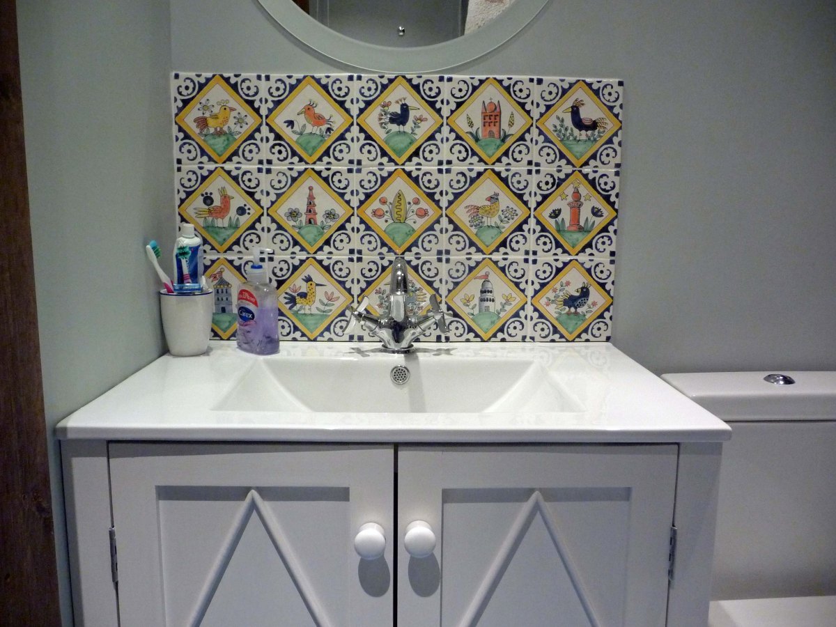 Bird tiles